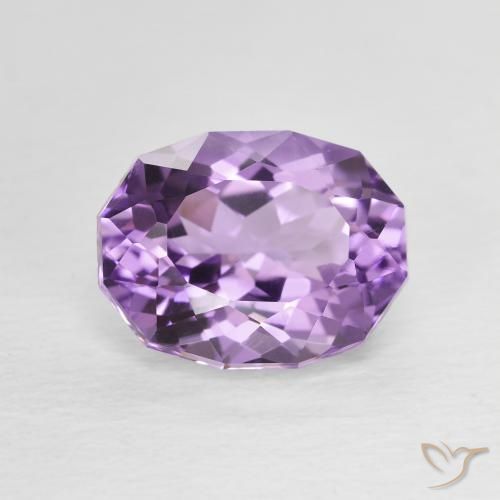 3.04ct Natürlicher Medium Light Purplish-Violet Amethyst, Oval, VVS