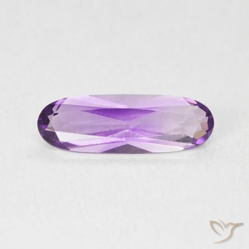 1.10ct Natürlicher Mittelrosa Violett Amethyst, Oval, VVS-VS