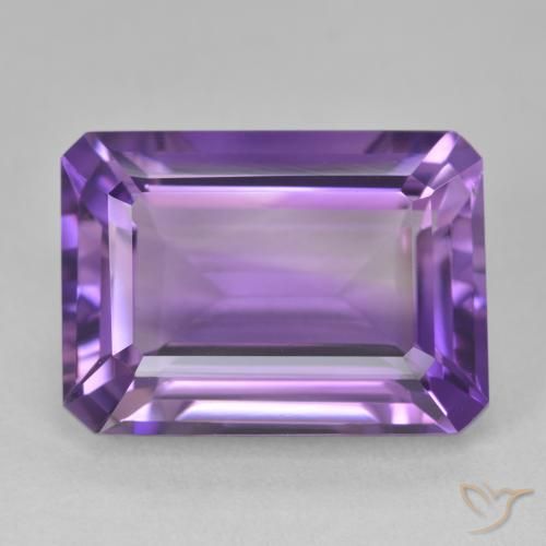 15.96ct Natürlicher Mittelviolett Amethyst, Smaragdschliff, VVS