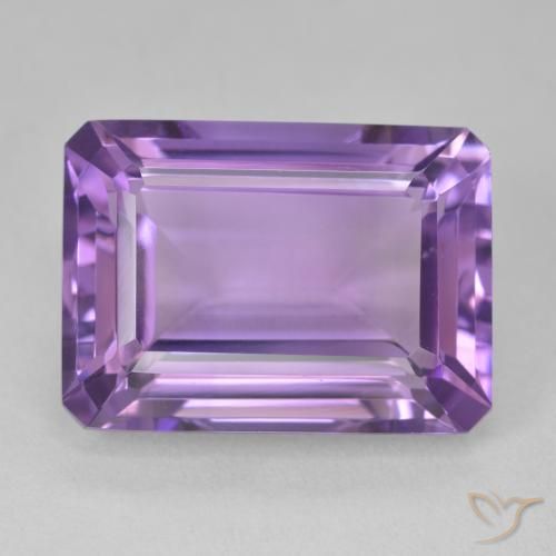 15.91ct Natürlicher Mittelviolett Amethyst, Smaragdschliff, VVS
