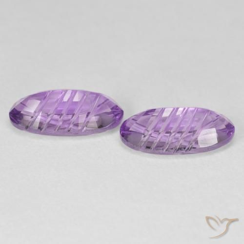 4.09 ct natürliche Mittelviolettes Violett Amethyst-Edelsteine, Oval, Transparent