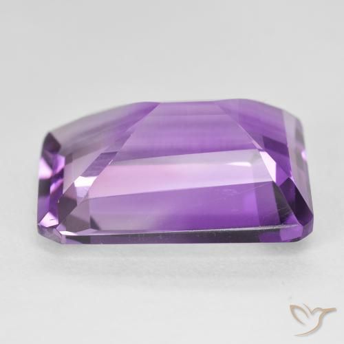 9,17 ctw natürlicher Mittelviolettes Violett Amethyst, Oktagonschliff, VVS