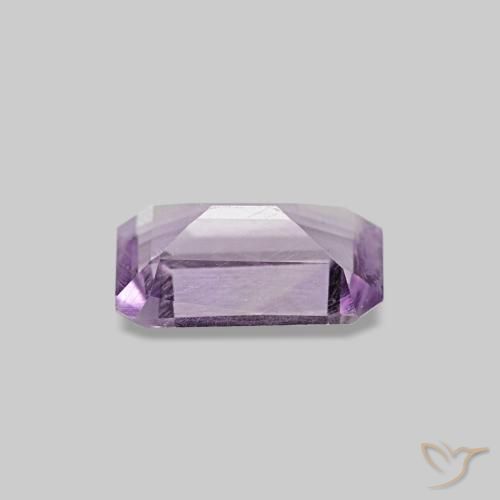 0,44 ctw natürlicher Mittelviolett Amethyst, Smaragdschliff, VS-SI