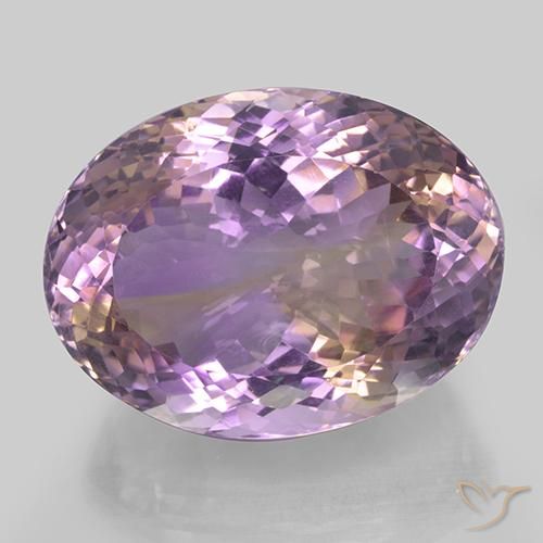 46.77ct Natürlicher Zweifarbig Ametrin, Oval, VVS