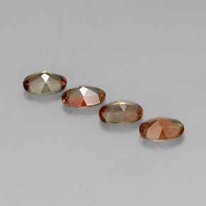 1,69 ct natürliche mehrfarbiger Andalusit-Edelsteine, Oval Schliff, VS