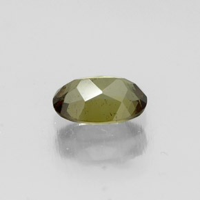 0,50 ctw natürlicher mehrfarbiger Andalusit, Oval Schliff, VVS-VS