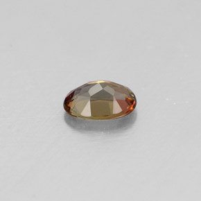 0,32 ctw natürlicher mehrfarbiger Andalusit, Oval Schliff, VVS-VS