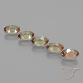 2.67 ct natürliche Mehrfarbig Andalusit-Edelsteine, Oval, VS