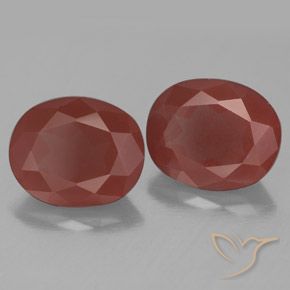 6.75 ct natürliche tiefrot Andesin-Labradorit-Edelsteine, Oval, Transparent / Lichtdurchlässig