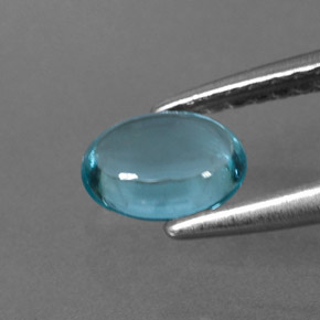 0,56 ctw natürlicher blauer Apatit, Oval Schliff, Transparent