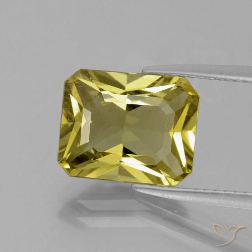 4.08ct Natürlicher gold-braun Apatit, Smaragdschliff, VS