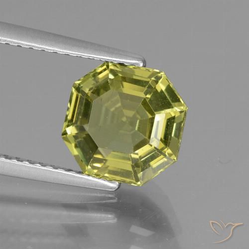 2.81ct Natürlicher Mittelgelb Apatit, Smaragdschliff, VS