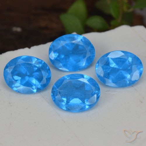 1.29ctw Natürlicher Intensives Blau Apatit, Oval, VS-SI