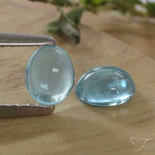0.80ctw Natürlicher Blau Apatit, Oval, Transparent