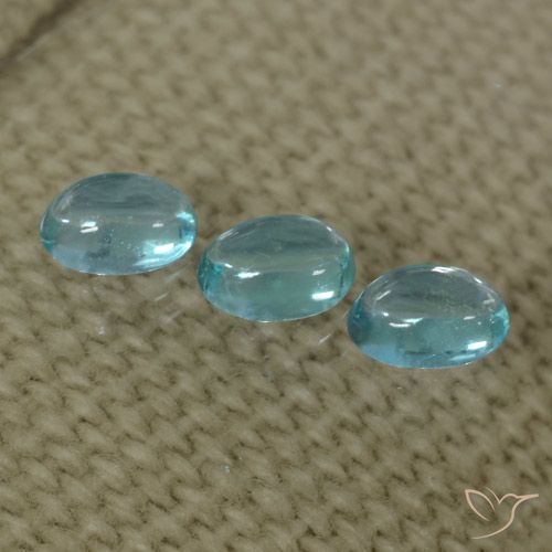 0.92ctw Natürlicher Wasserblau Apatit, Oval, Transparent