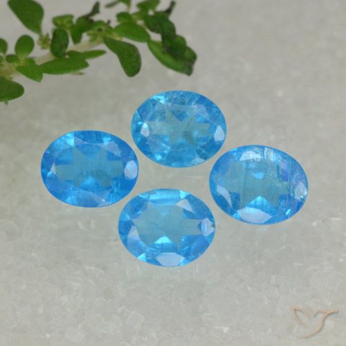 1.32ctw Natürlicher Mittelblau Apatit, Oval, VS-SI