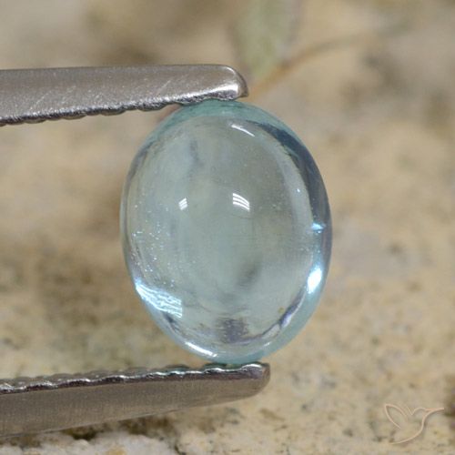 0.71ct Natürlicher Hellblau Apatit, Oval, Transparent