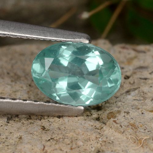 0.82ct Natürlicher Blaugrün Apatit, Oval, VS