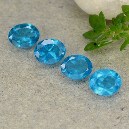1.57ctw Natürlicher Blau Apatit, Oval, VS