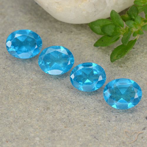 1.44ctw Natürlicher Mittelblau Apatit, Oval, VS