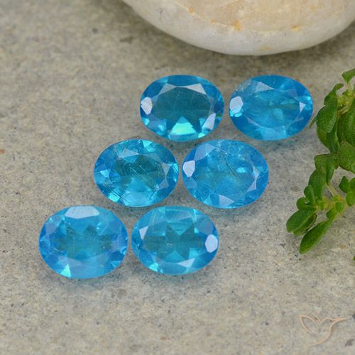 2.06ctw Natürlicher Mittelblau Apatit, Oval, VS