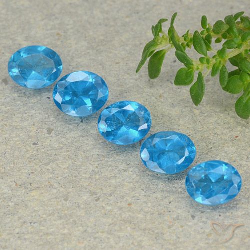 1.74ctw Natürlicher Blau Apatit, Oval, VS