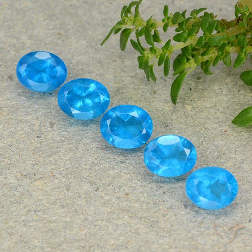 2.21ctw Natürlicher Blau Apatit, Oval, VS