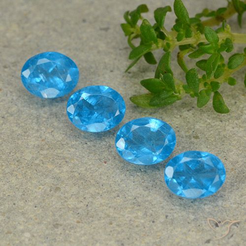 1.38ctw Natürlicher Blau Apatit, Oval, VS