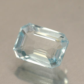 0,94 ctw natürlicher blauer Aquamarin, Smaragdschliff, VS