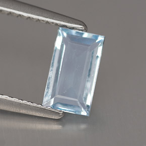 0,63 ctw natürlicher blauer Aquamarin, Baguette, VS