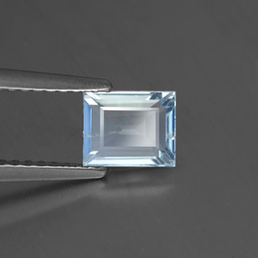 0,76 ctw natürlicher blauer Aquamarin, Baguette, SI
