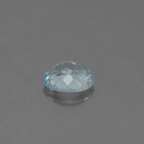 0,63 ctw natürlicher blauer Aquamarin, Oval Schliff, SI