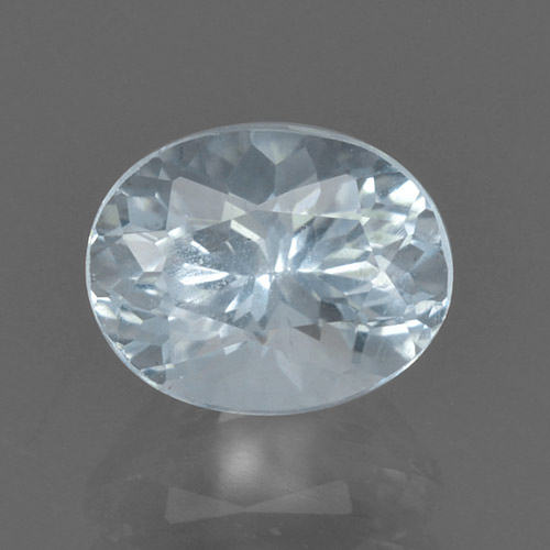 0,90 ctw natürlicher weißer Aquamarin, Oval Schliff, VS