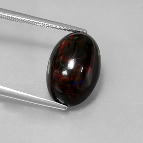 5,05 ctw natürlicher mehrfarbiger Schwarzer Opal, Oval Schliff, Lichtundurchlässig
