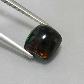 2,40 ctw natürlicher mehrfarbiger Schwarzer Opal, Quadrat, Lichtundurchlässig