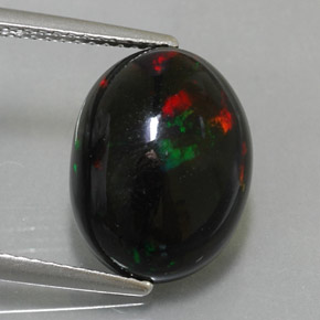 4,50 ctw natürlicher mehrfarbiger Schwarzer Opal, Oval Schliff, Lichtundurchlässig