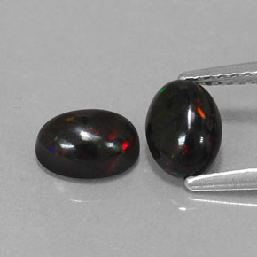  ct natürliche mehrfarbiger Schwarzer Opal-Edelsteine, Oval Schliff, Lichtundurchlässig