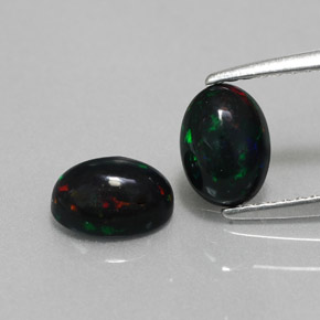  ct natürliche mehrfarbiger Schwarzer Opal-Edelsteine, Oval Schliff, Lichtundurchlässig