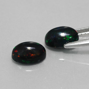  ct natürliche mehrfarbiger Schwarzer Opal-Edelsteine, Oval Schliff, Lichtundurchlässig