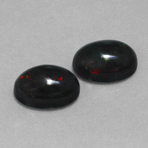 ct natürliche mehrfarbiger Schwarzer Opal-Edelsteine, Oval Schliff, Lichtundurchlässig