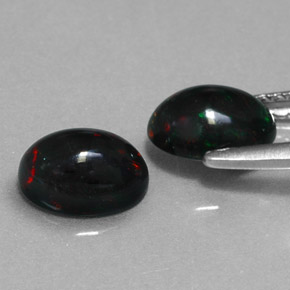  ct natürliche mehrfarbiger Schwarzer Opal-Edelsteine, Oval Schliff, Lichtundurchlässig