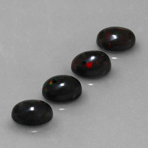  ct natürliche mehrfarbiger Schwarzer Opal-Edelsteine, Oval Schliff, Lichtundurchlässig