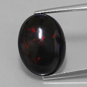 5,63 ctw natürlicher mehrfarbiger Schwarzer Opal, Oval Schliff, Lichtundurchlässig