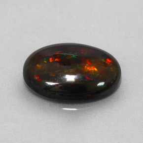 3,17 ctw natürlicher mehrfarbiger Schwarzer Opal, Oval Schliff, Lichtundurchlässig