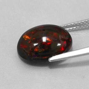 3,73 ctw natürlicher mehrfarbiger Schwarzer Opal, Oval Schliff, Lichtundurchlässig