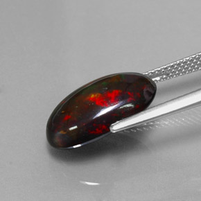 3,80 ctw natürlicher mehrfarbiger Schwarzer Opal, Oval Schliff, Lichtundurchlässig