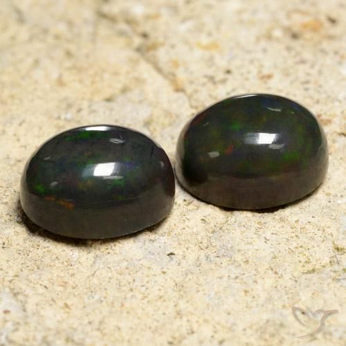 3.64 ct natürliche Mehrfarbig Schwarzer Opal-Edelsteine, Oval, Lichtdurchlässig