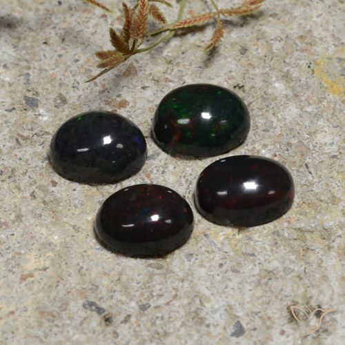 5.23ctw Natürlicher Mehrfarbig Schwarzer Opal, Oval, Lichtdurchlässig