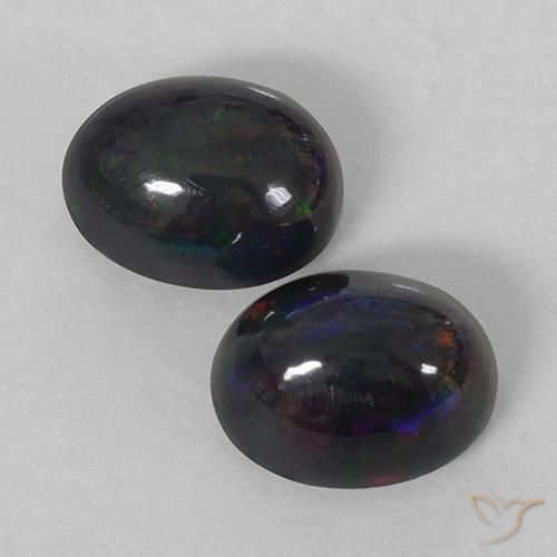 2.74ctw Natürlicher Mehrfarbig Schwarzer Opal, Oval, Lichtundurchlässig