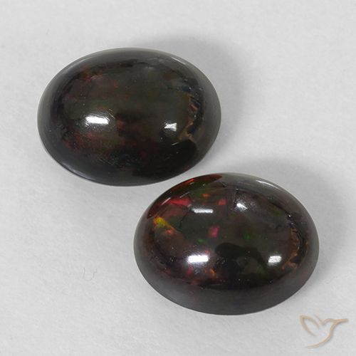 2.53ctw Natürlicher Mehrfarbig Schwarzer Opal, Oval, Lichtundurchlässig